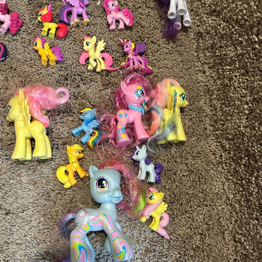 Colorful Pony Toy Set